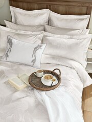 Sanderson Cream Lotus Leaf Duvet Cover - Image 3 of 3