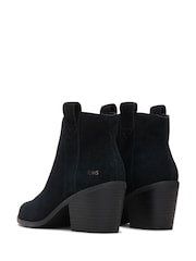 Toms Constance Suede Western Boots - Image 3 of 5