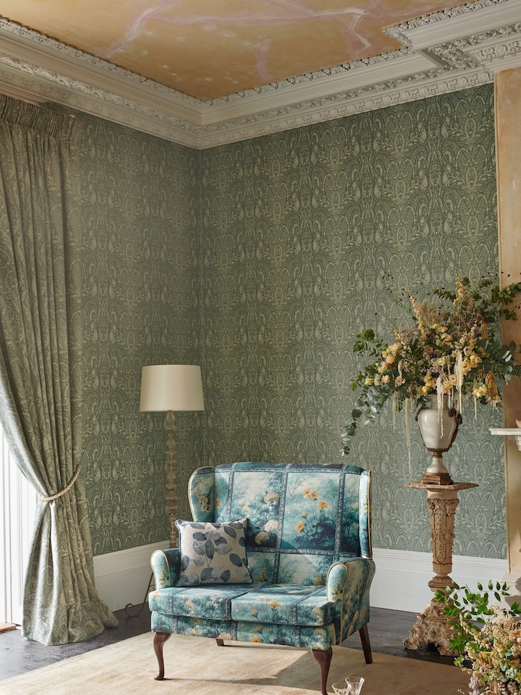 Clarke and Clarke Grey Palacio 10.05M Wallpaper - Image 1 of 2