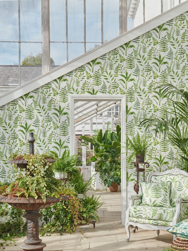 Clarke and Clarke Natural Bracken 10.05M Wallpaper - Image 1 of 2