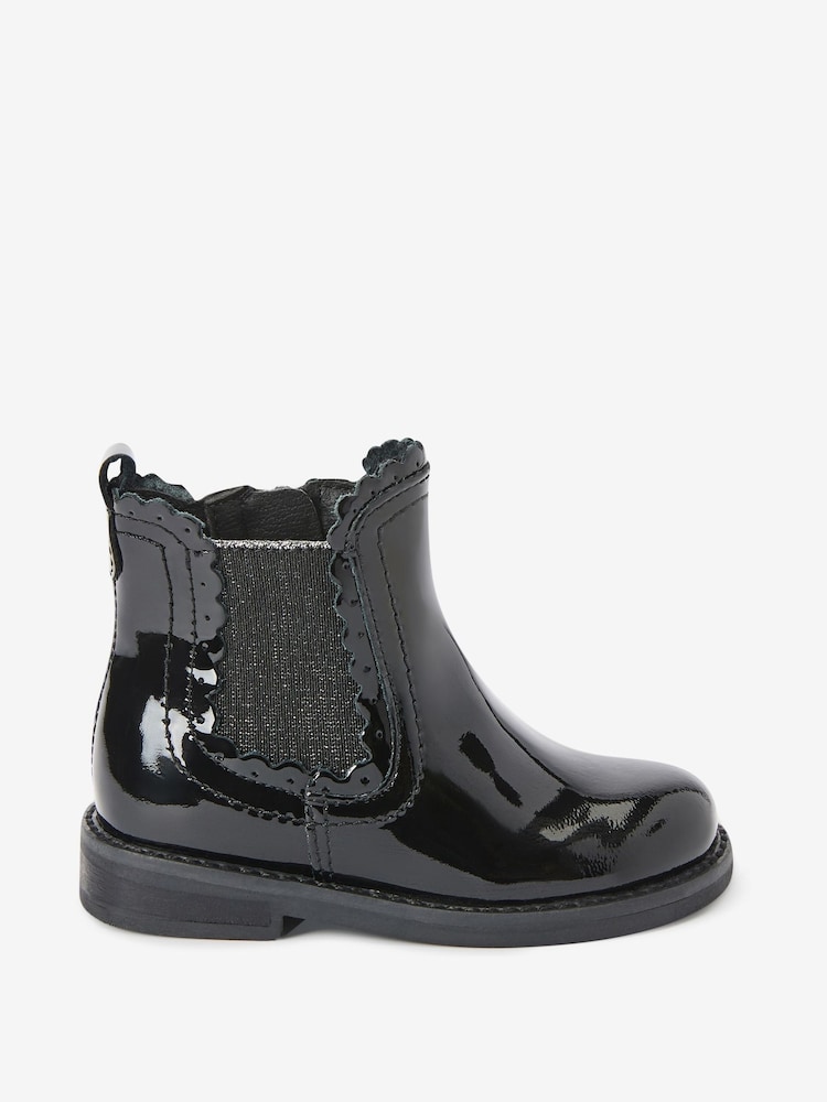 Schwarz Lackleder - Chelsea-Boot mit Muschelkante - Bild 1 von 4 Schwarz Lackleder - Chelsea-Boot mit Muschelkante - Bild 1 von 4