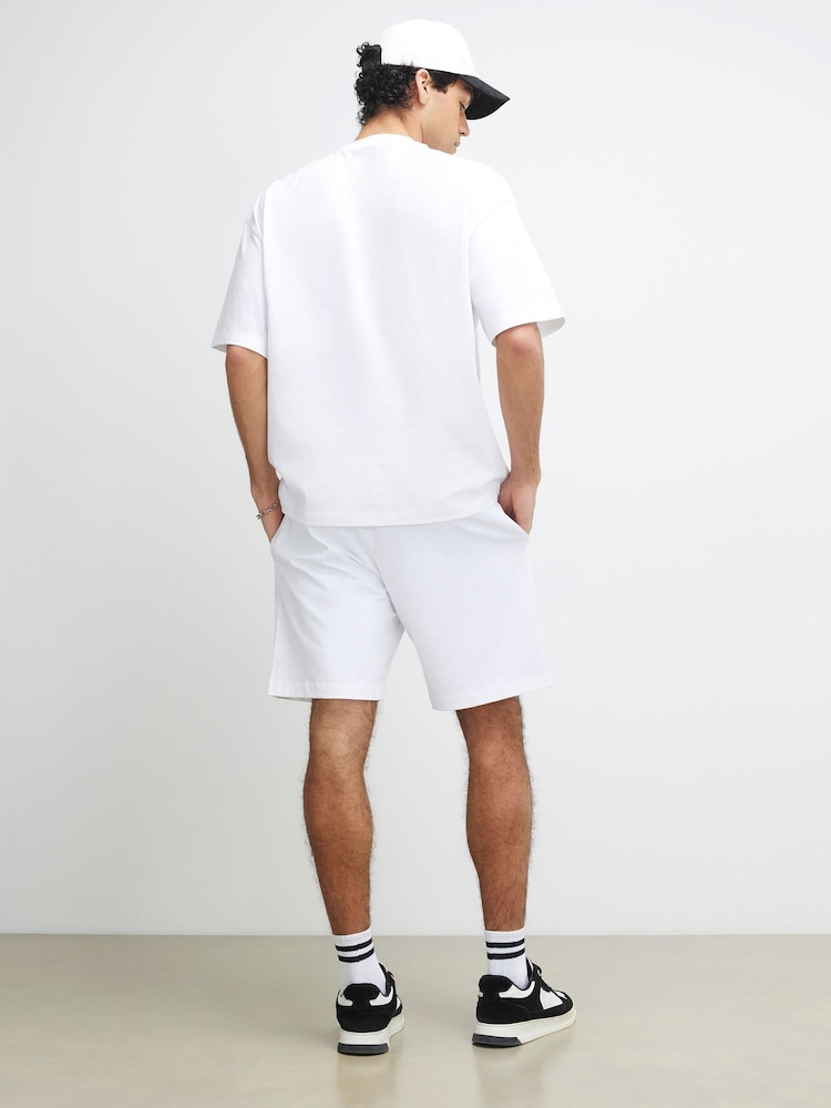 River Island White Boxy T-Shirt & Shorts Set - Image 2 of 4 River Island White Boxy T-Shirt & Shorts Set - Image 2 of 4