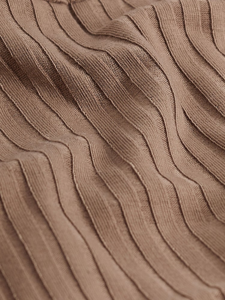 Neutrale Farbe - Kurzärmeliges Kleid (Still- und Umstandsmode) - Bild 4 von 4 Neutrale Farbe - Kurzärmeliges Kleid (Still- und Umstandsmode) - Bild 4 von 4