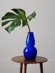 Jasper Conran London Blue Sculptural Glass Vase - Image 4 of 4