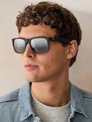 Ray-Ban Justin Sunglasses - Image 1 of 14