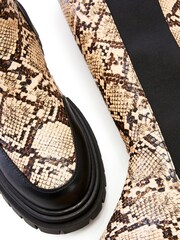 Moda In Pelle Hanah Chunky Sole Long Feature Chelsea Boots - Image 4 of 4