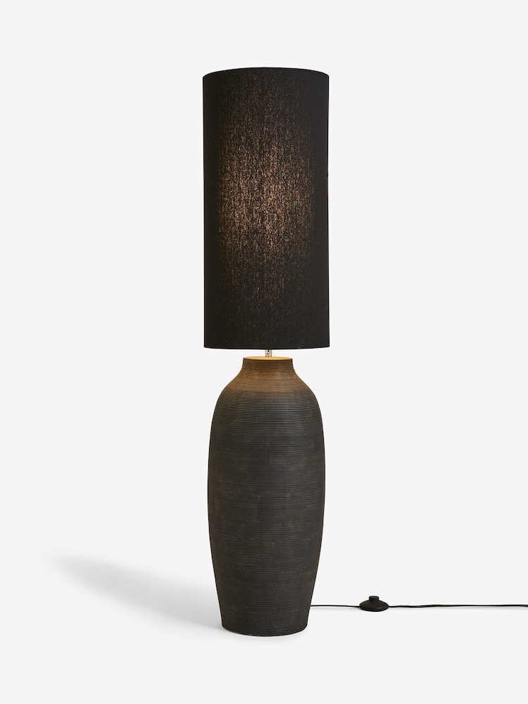 Black Fairford Floor Lamp - Image 5 of 5 Black Fairford Floor Lamp - Image 5 of 5