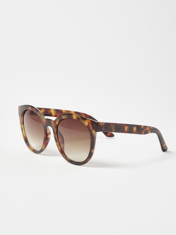Oliver Bonas Brown Preppy Tortoiseshell Round Sunglasses - Image 2 of 4 Oliver Bonas Brown Preppy Tortoiseshell Round Sunglasses - Image 2 of 4