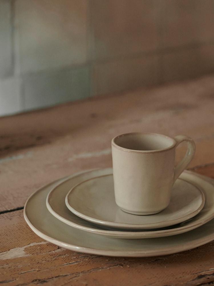 Dutch Rose Cream Set of 4 Dinner Plates Set of 4 Side Plates - Image 1 of 2