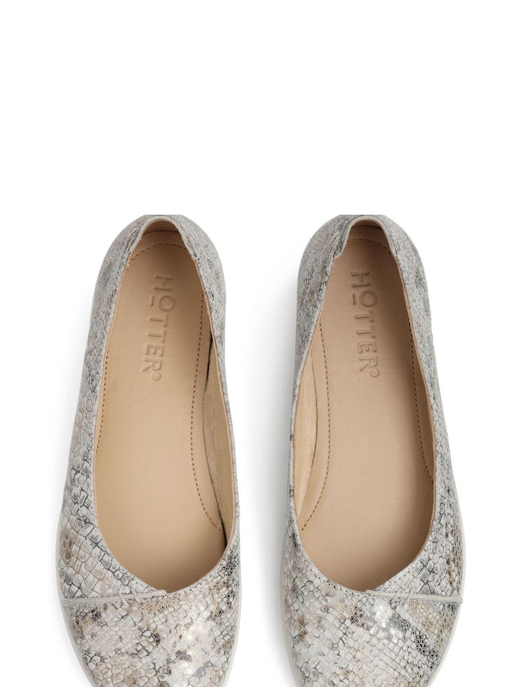 Hotter Robyn II Slip-On Regular Fit Shoes - Image 4 of 4