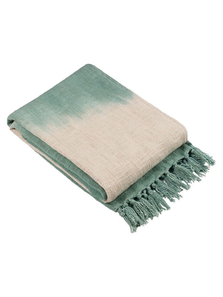 furn. Eucalyptus Green Mizu Dip Dye 100% Cotton Slub Fringed Throw - Image 2 of 3