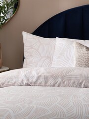 HÖEM Shell Shell Natural Dunes Geometric Reversible Duvet Cover and Pillowcase Set - Image 3 of 4