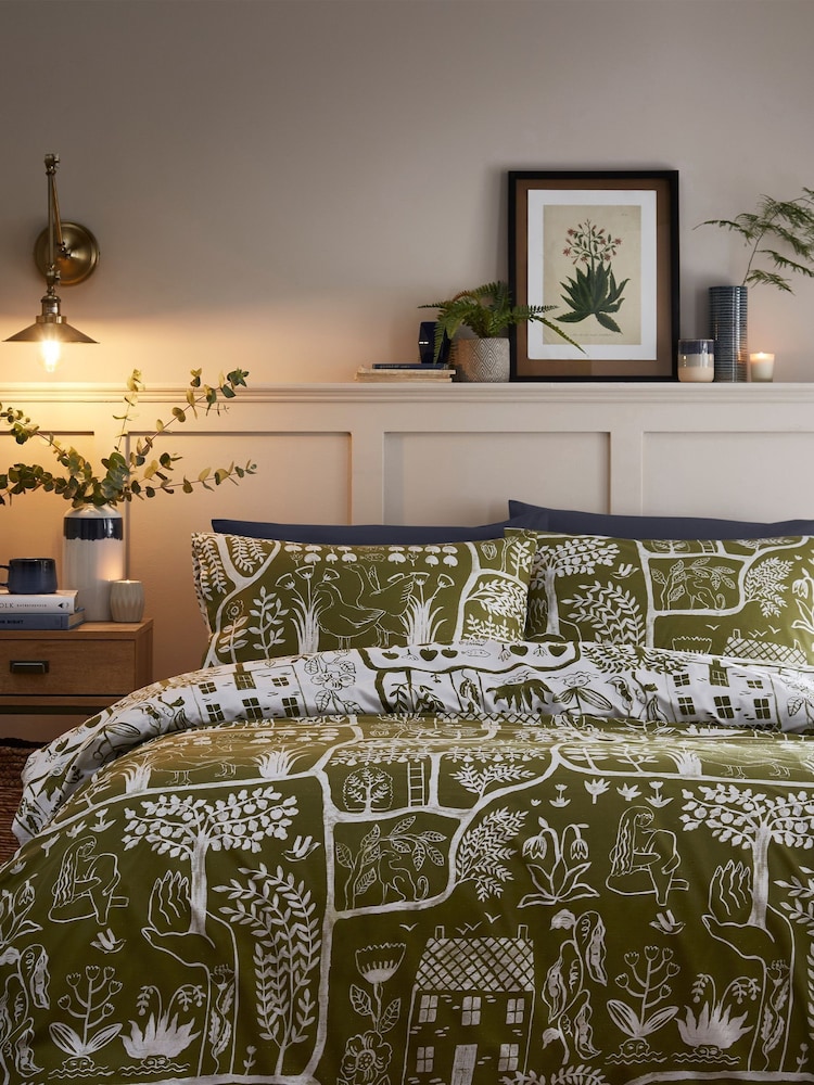 furn. Green Frida Rejuvenate Nature Reversible Duvet Cover and Pillowcase Set - Image 2 of 5