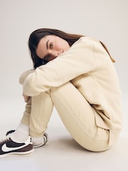 Neutrale Farbe - Essentials Lang geschnittenes Sweatshirt aus Baumwolle in Relaxed Fit - Bild 2 von 6