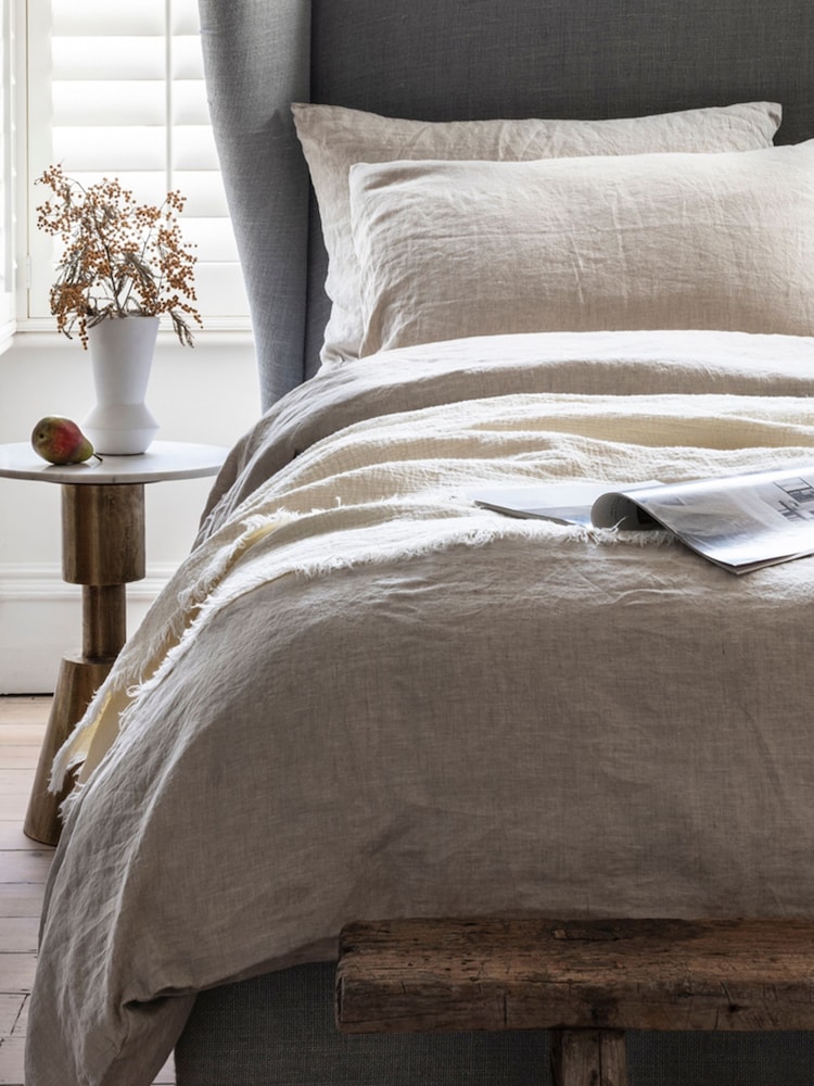 Piglet in Bed Oatmeal Linen Duvet Cover - Image 1 of 5