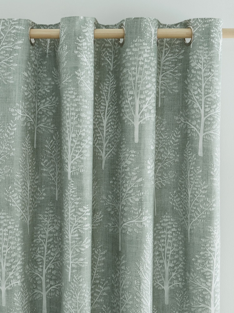 Catherine Lansfield Green 100% Cotton Alder Trees Eyelet Curtain - Image 1 of 4