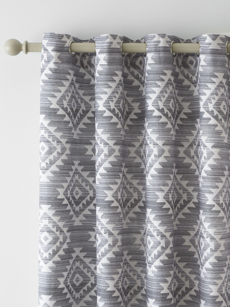 Catherine Lansfield Grey Aztec Geo Lined Eyelet Eyelet Curtain - Image 2 of 4