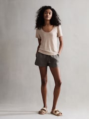 Reiss Camel Frances Linen Scoop Neck T-Shirt - Image 3 of 5