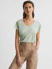 Reiss Pistachio Caia Scoop Neck Pima Cotton T-Shirt - Image 4 of 5