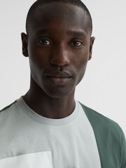Reiss Green Multi Viejo Slim Fit Mercerised Cotton T-Shirt - Image 5 of 7