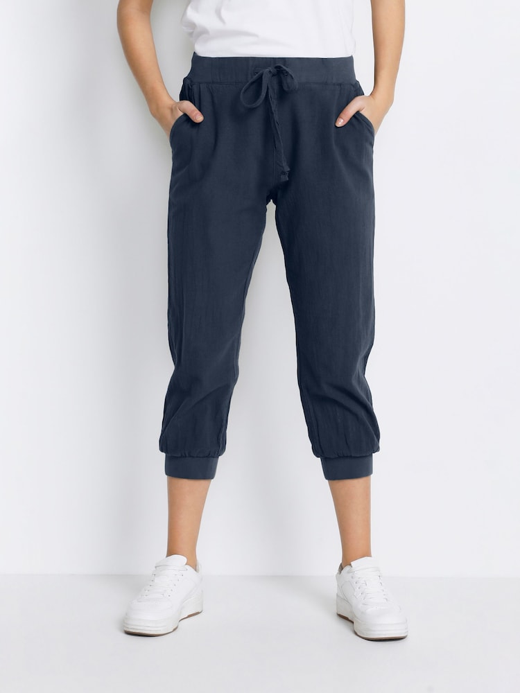 Kaffe Naya Capri Cropped 100% Cotton Trousers - Image 1 of 7
