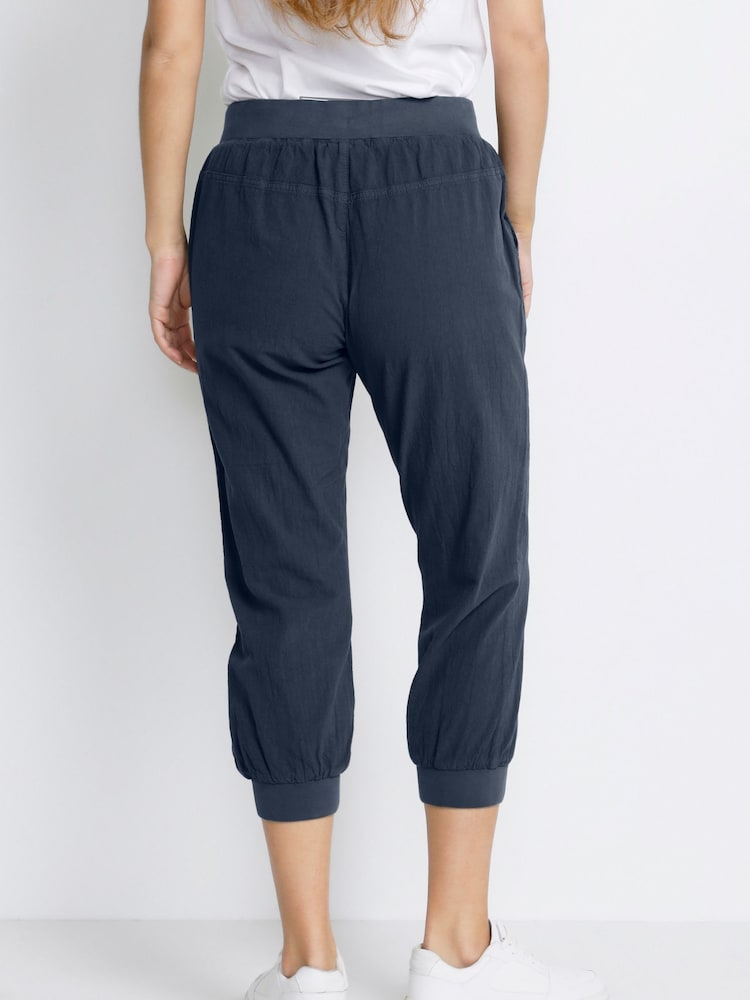 Kaffe Naya Capri Cropped 100% Cotton Trousers - Image 2 of 7 Kaffe Naya Capri Cropped 100% Cotton Trousers - Image 2 of 7