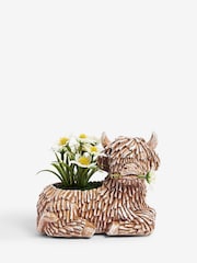 Green Hamish the Highland Cow with Artificial Daisies - Image 2 of 4