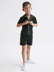 Reiss Green Defoe Senior Towelling Cuban Collar Shirt - Image 1 of 6