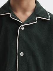 Reiss Green Defoe 4-9 yrs Towelling Cuban Collar Shirt - Image 4 of 6