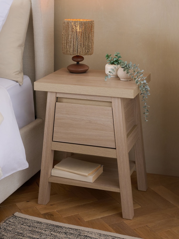 Mid Natural Oti Oak Effect 1 Drawer Bedside Table - Image 1 of 6