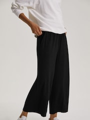 Baukjen Cropped Palazzo Black Trousers with Lenzing™ Ecovero™ - Image 4 of 5
