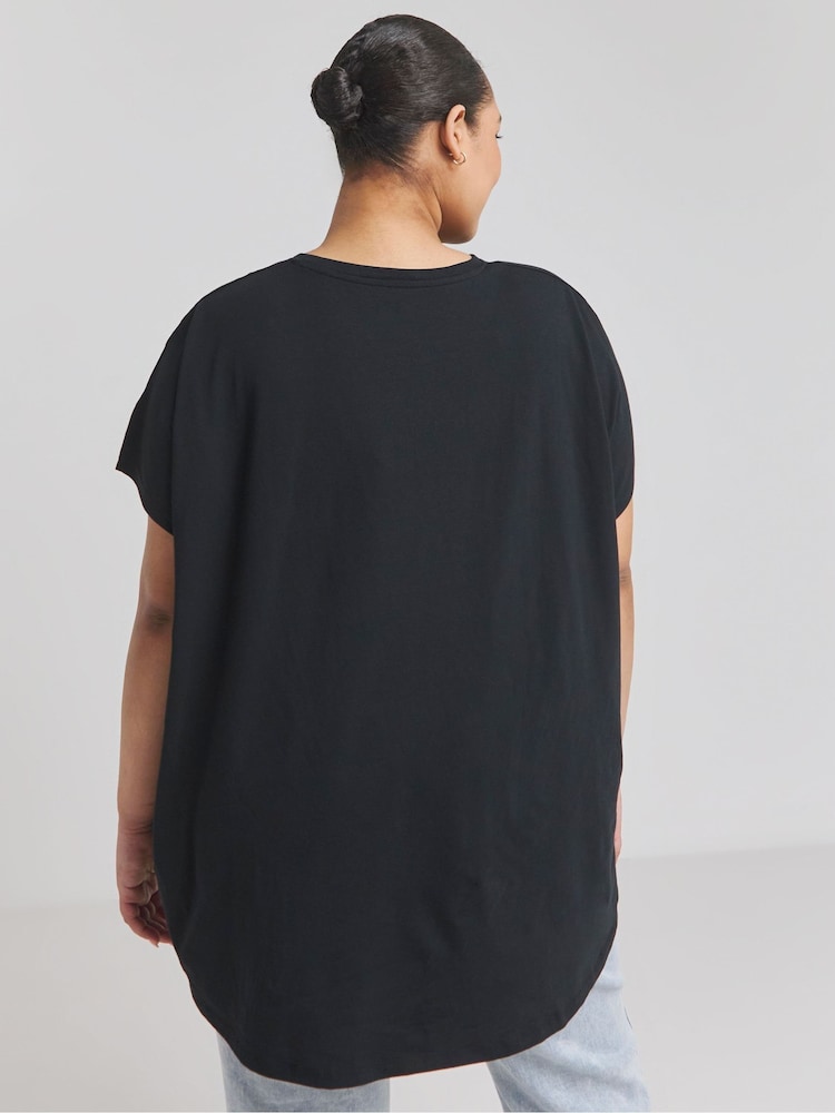 Simply Be Black Slouchy Dip Back T-Shirt - Image 2 of 3