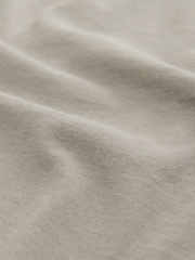 Light Neutral Marl - Essential Rundhals-T-Shirt aus Baumwolle - Bild 7 von 7