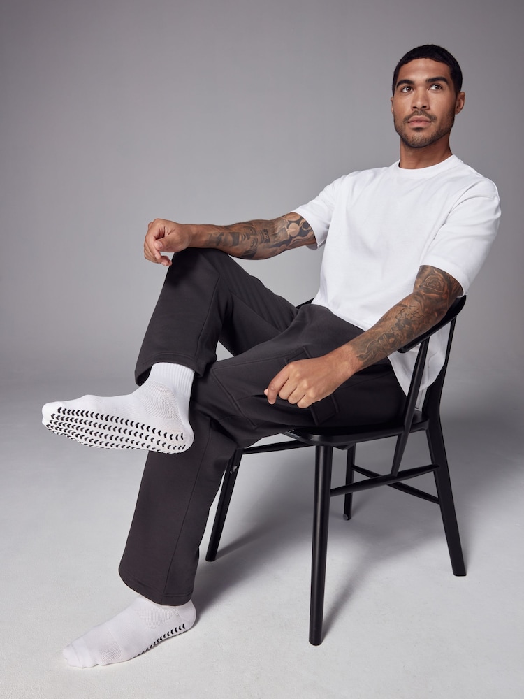 White Active Sports Grip Socks 2 Pack - Image 2 of 6
