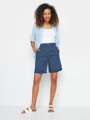 أزرق - M&Co Sage green Chino Shorts - صورة 2 من 4