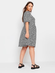 Yours Curve Black Leopard Print Textured Mini Dress - Image 3 of 5