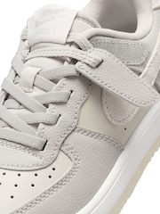 Nike Grey Junior Air Force 1 Low LV8 EasyOn Trainers - Image 12 of 12