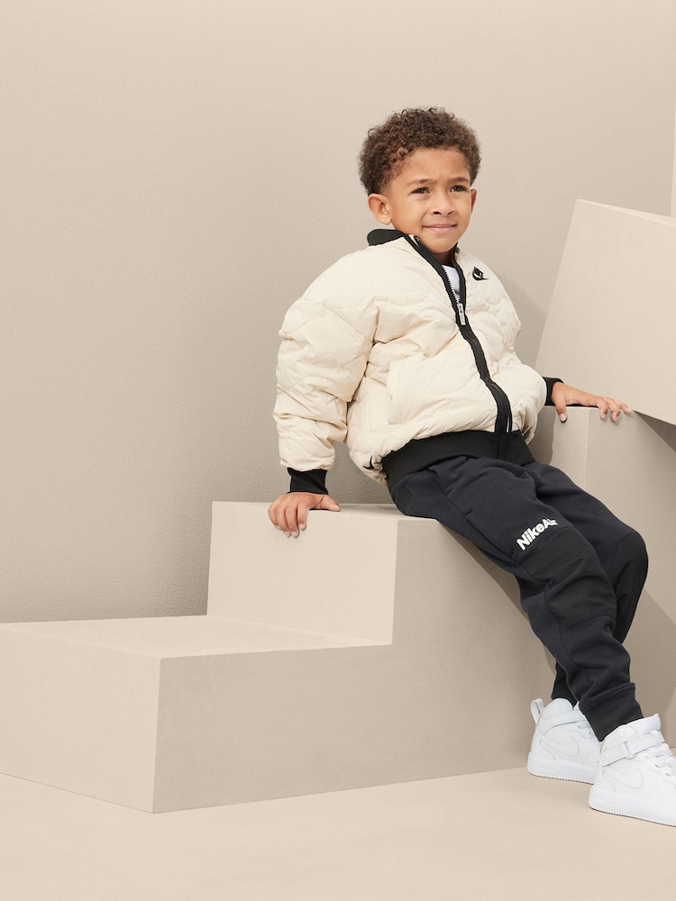 Zapatillas de deporte para niños Air Force 1 Mid EasyOn de Nike - Imagen 2 de 14