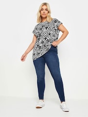 Yours Curve Black 100% Cotton Grown On Sleeve T-Shirt - Image 2 of 5