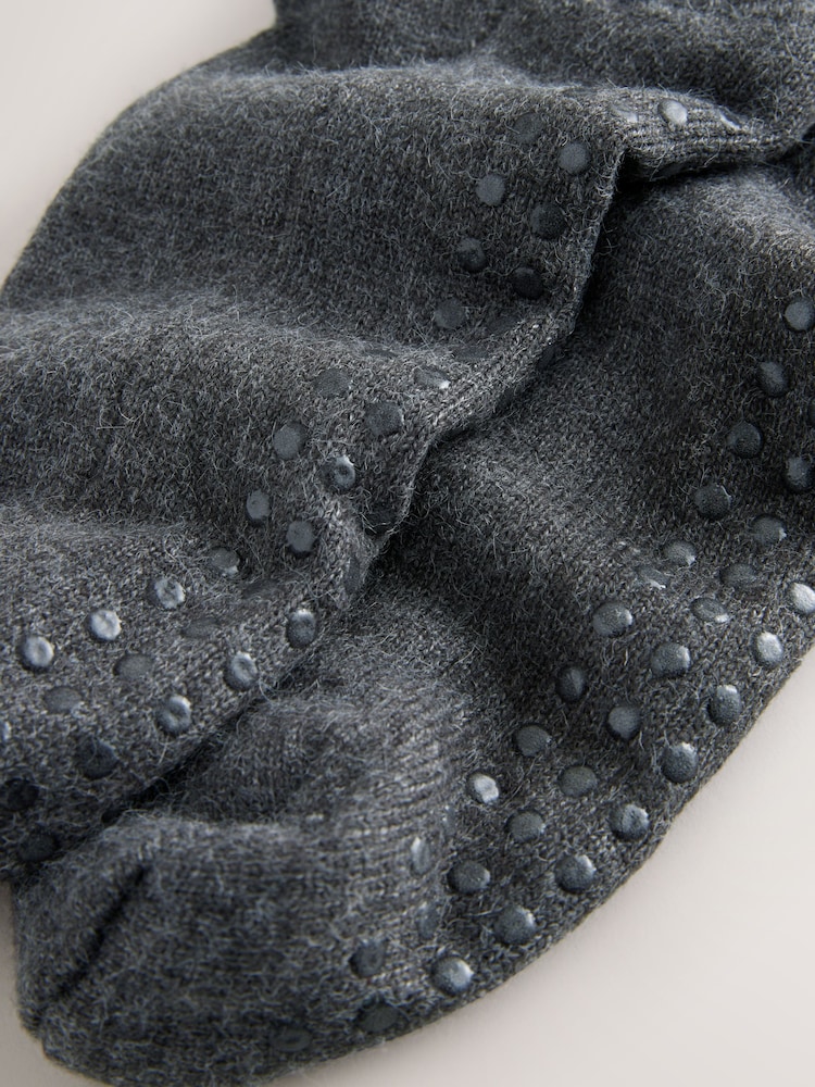Grey Fairisle Pattern Knitted Slipper Socks 1 Pack - Image 4 of 4