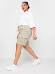 Yours Curve Natural Charcoal Grey Cargo Jogger Shorts - Image 2 of 5