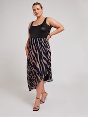 Yours Curve Black Asymetric Mesh Skirt - Image 2 of 5
