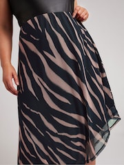 Yours Curve Black Asymetric Mesh Skirt - Image 4 of 5