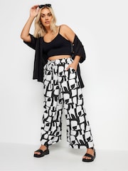 Yours Curve Black LIMITED COLLECTION  Abstract Print Drawstring Wide Leg Trousers - Image 2 of 5