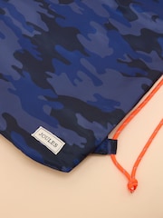 Joules Kids' Adventurer Navy Blue Camo Drawstring Bag - Image 3 of 3
