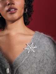 Silver Tone Christmas Snowflake Brooch Made With Recycled Zinc and Brass - Image 4 of 6