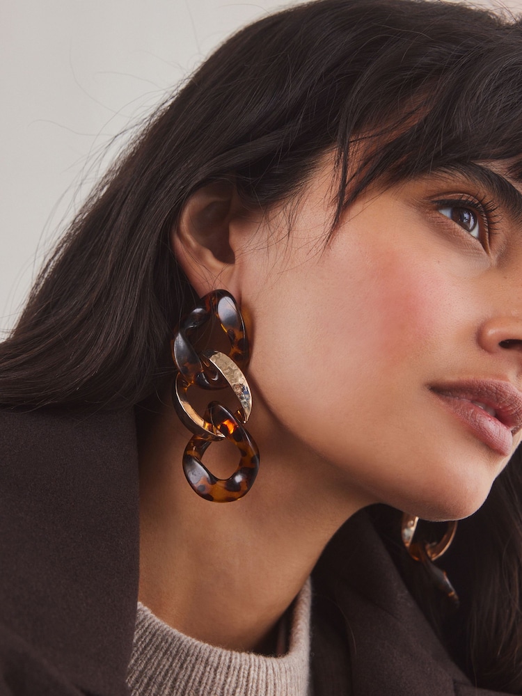 Tortoiseshell Brown Chunky Chain Earrings - Image 2 of 5 Tortoiseshell Brown Chunky Chain Earrings - Image 2 of 5
