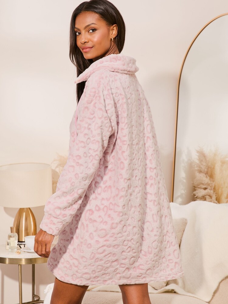 Lipsy Pink Cosy Oversized Jumper Pyjama Dress - Image 4 of 4