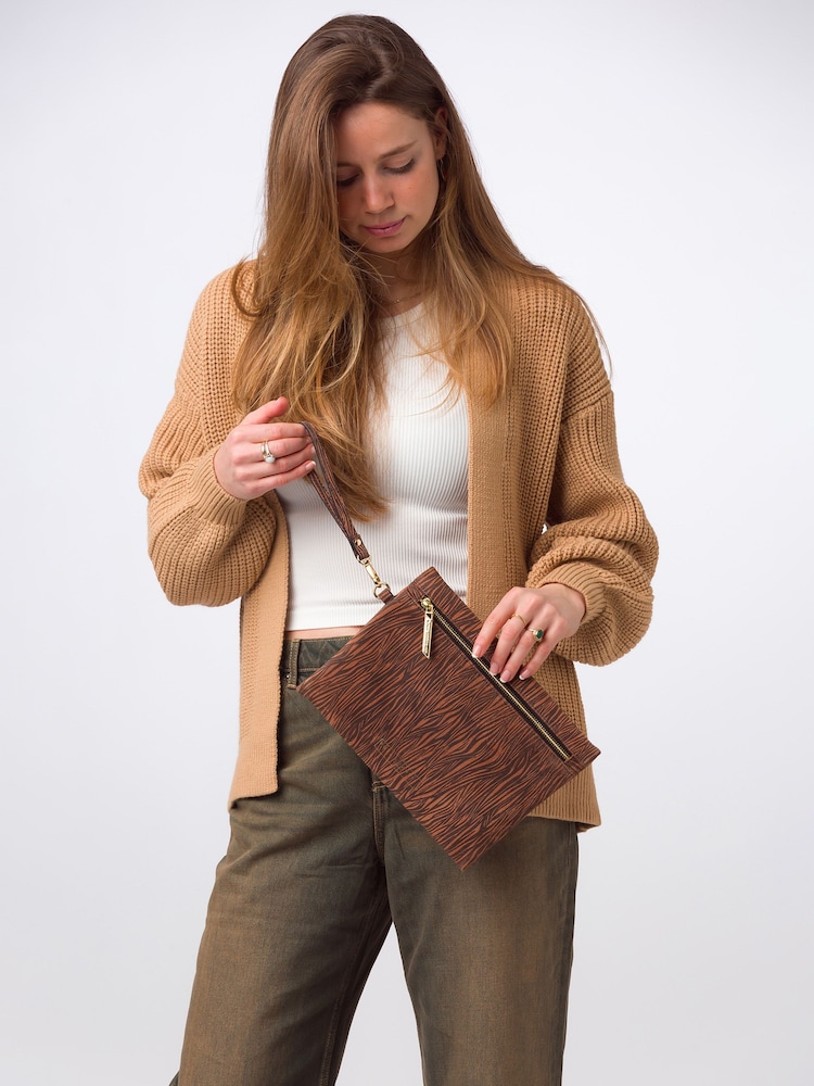 Pure Luxuries London Chalfont Leather Clutch Bag - Image 2 of 7