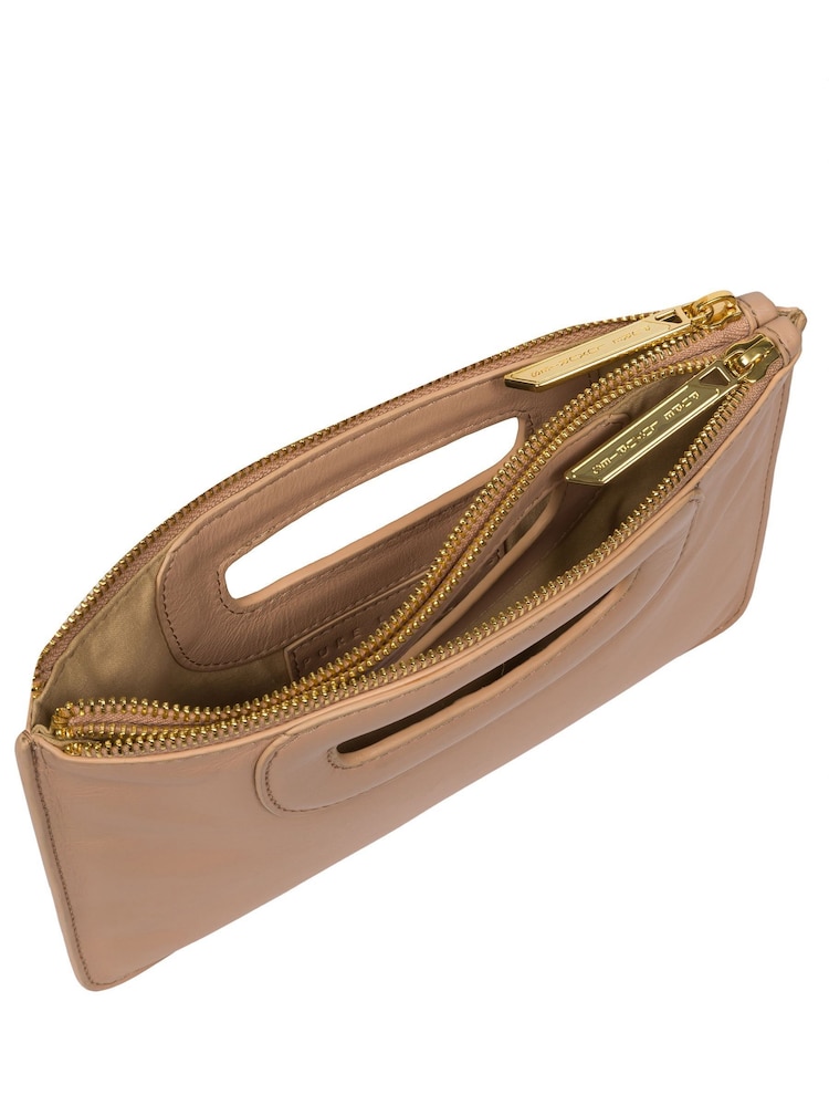 Creme - Pure Luxuries London Esher Clutch aus Leder - Bild 6 von 6 Creme - Pure Luxuries London Esher Clutch aus Leder - Bild 6 von 6